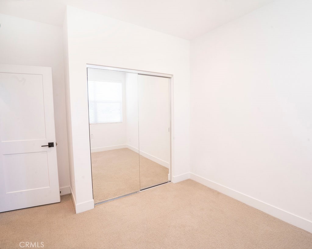 1183 Winslow
