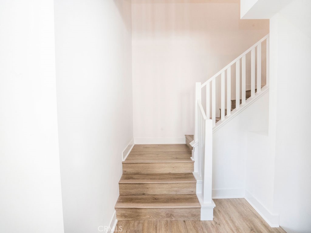 1183 Winslow