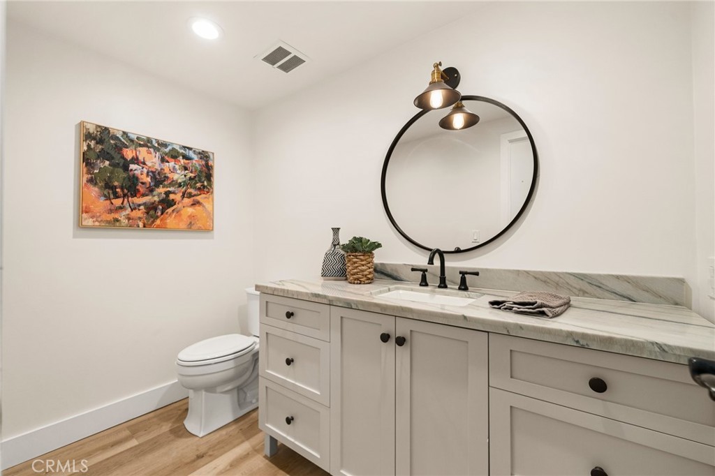 5344 E Willowick Drive