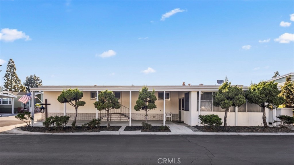 24001 Muirlands Drive 81