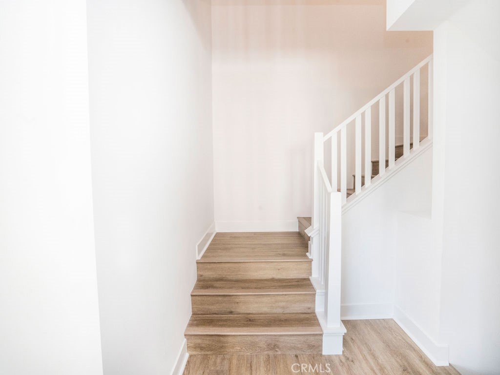 1183 Winslow