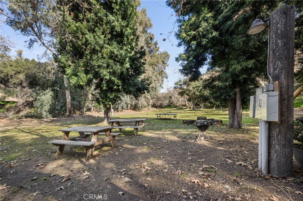 48980 De Luz Rd