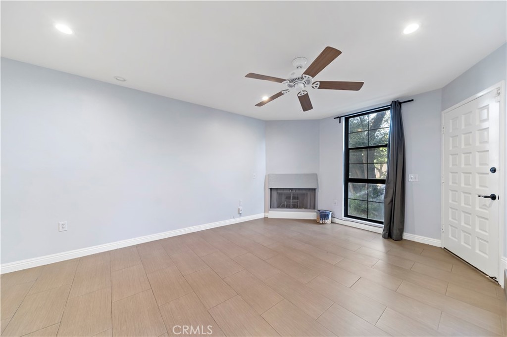 1426 Everton Place