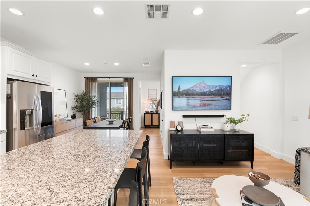 216 Lantana Dr