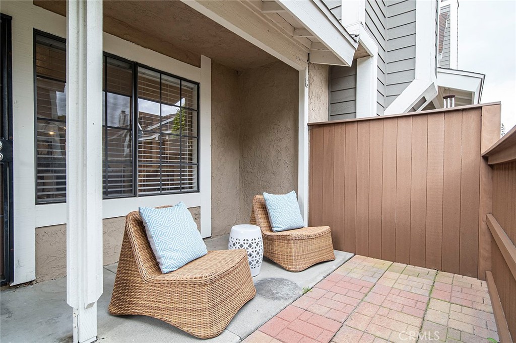 12045 Foster Road 2