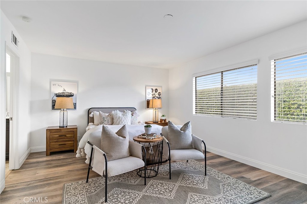 12045 Foster Road 2