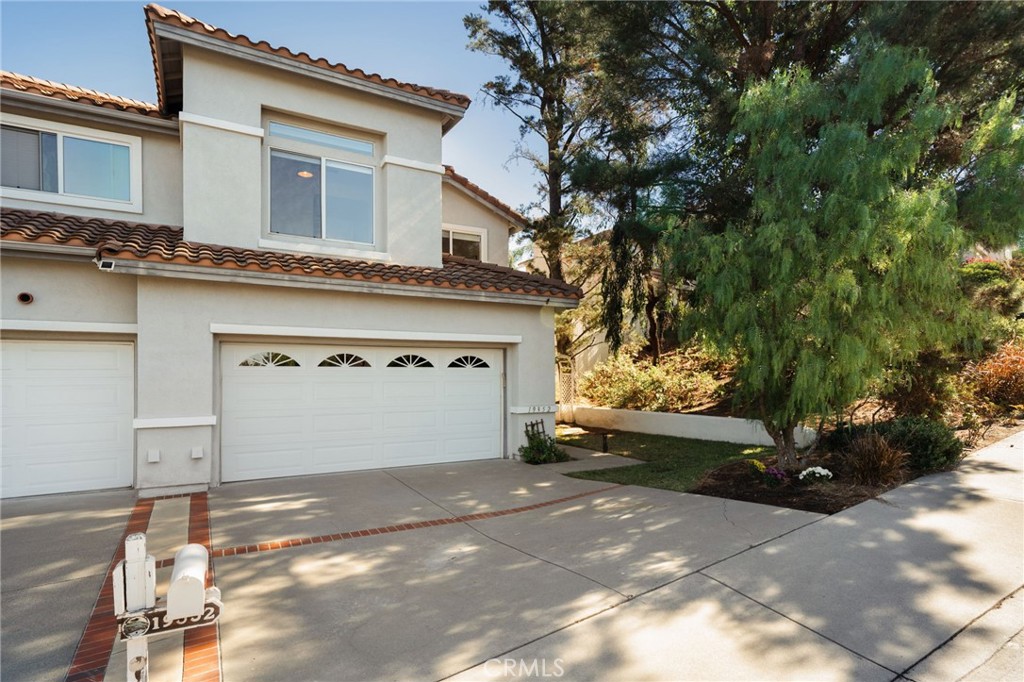 19352 Highridge Way