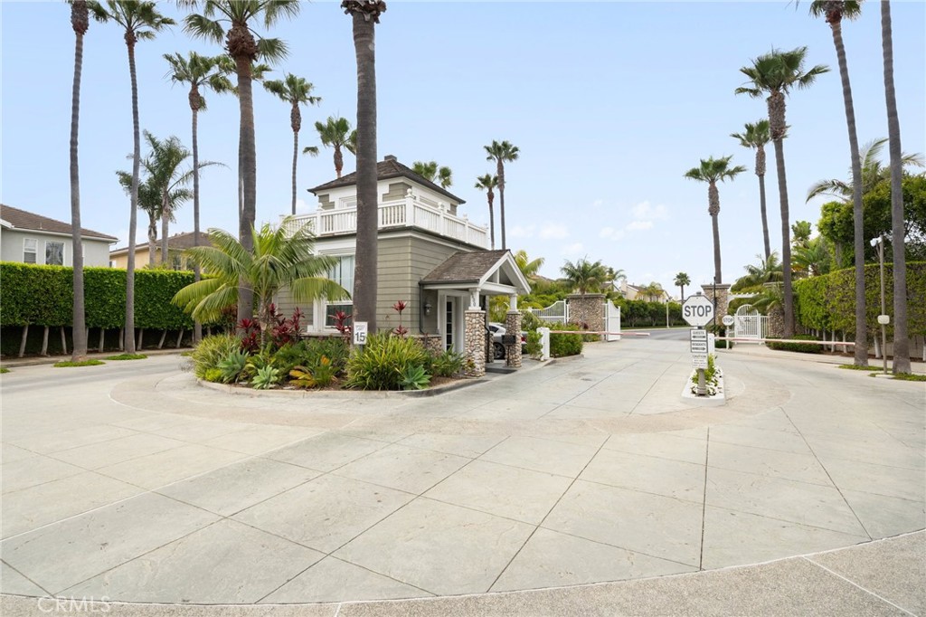 6281 Pacific Pointe Drive