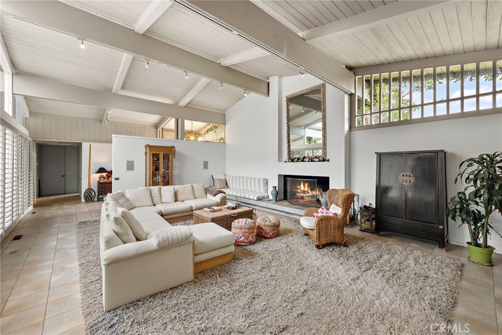 1401 Lincoln Lane