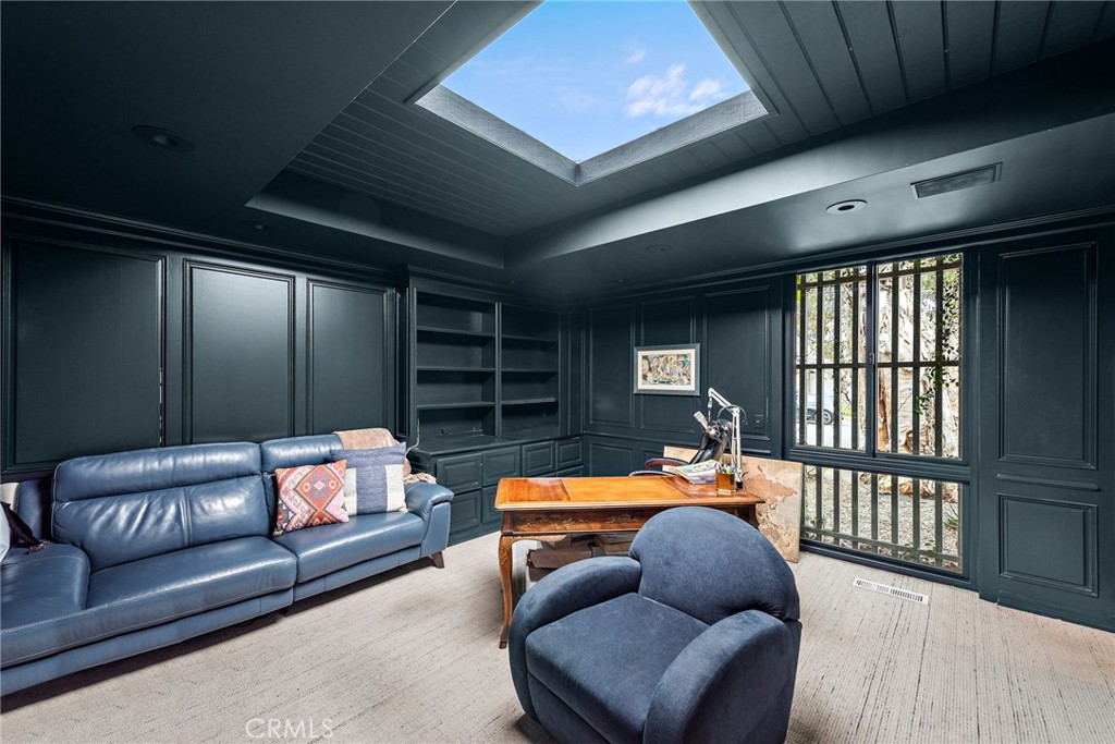 1401 Lincoln Lane
