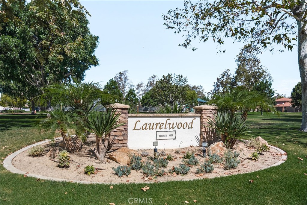 2294 Clover Drive