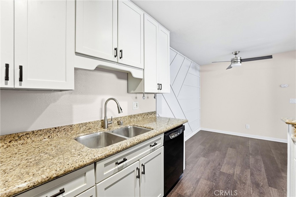 1001 W MacArthur Boulevard 130