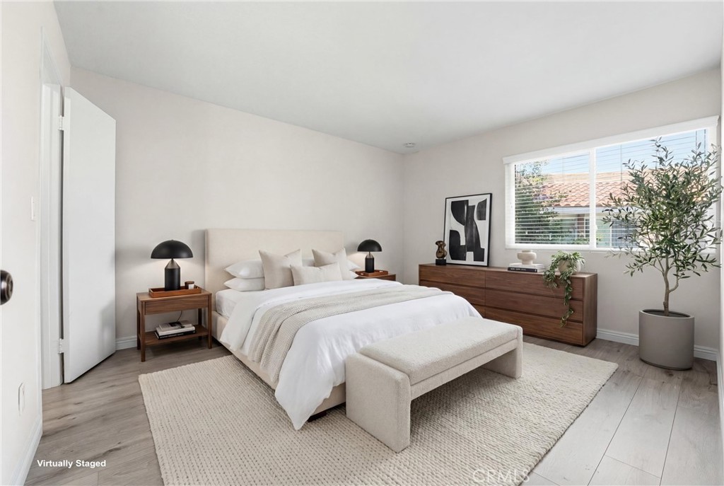 1001 W MacArthur Boulevard 130