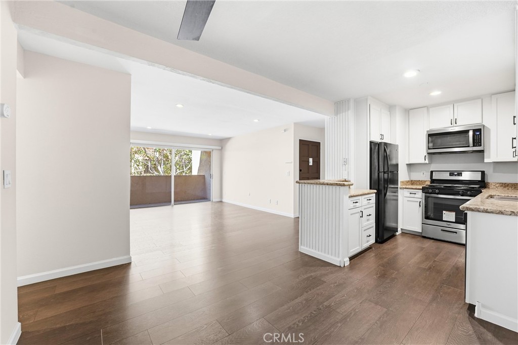 1001 W MacArthur Boulevard 130