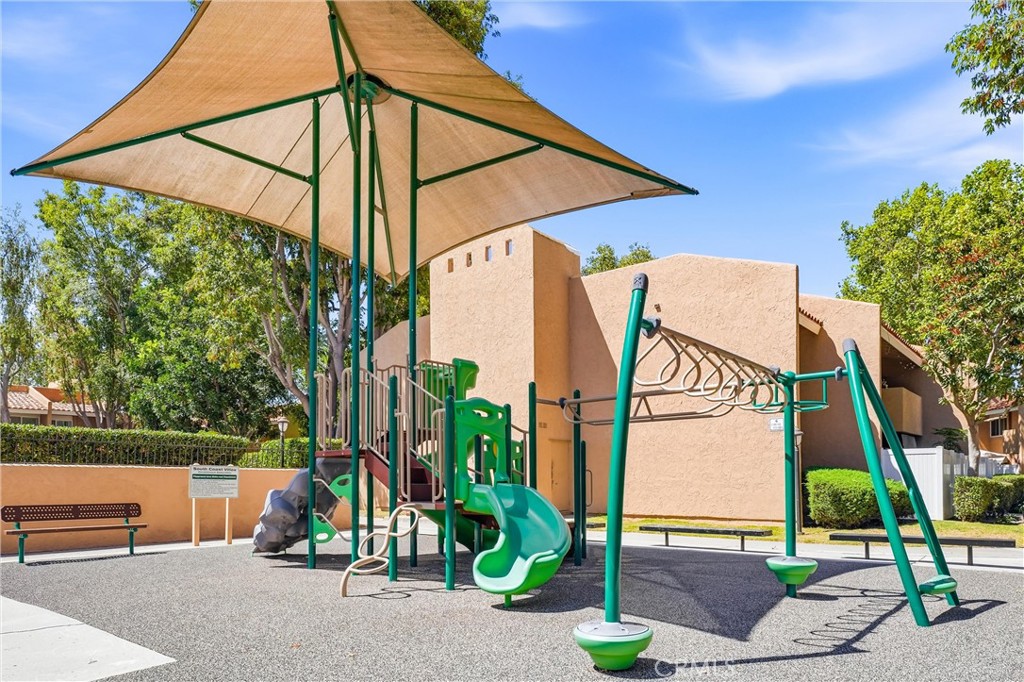 1001 W MacArthur Boulevard 130