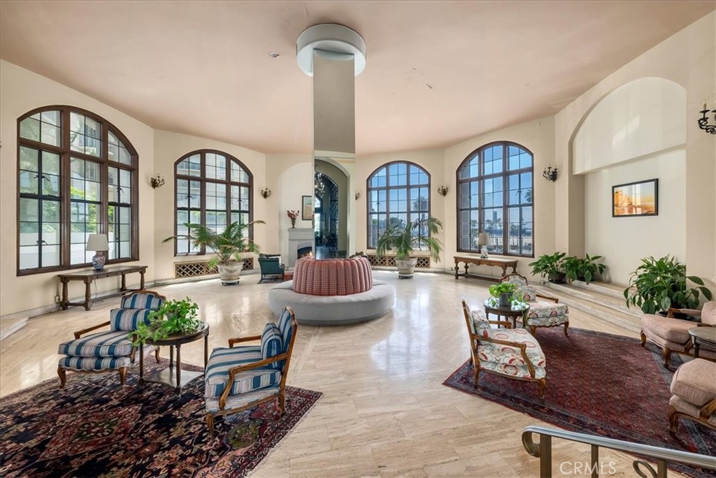 800 E Ocean Boulevard Unit: 510