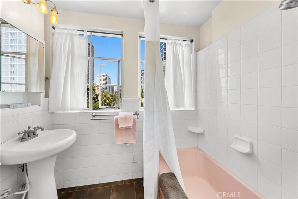 800 E Ocean Boulevard Unit: 510