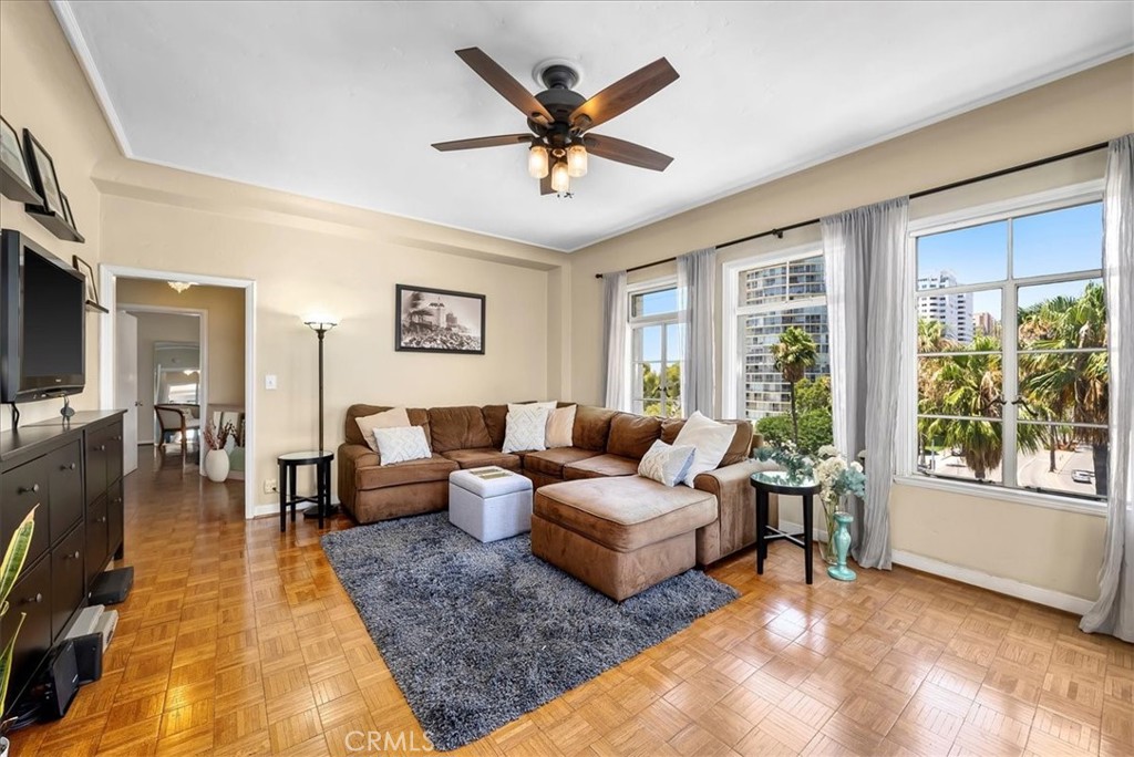 800 E Ocean Boulevard Unit: 510