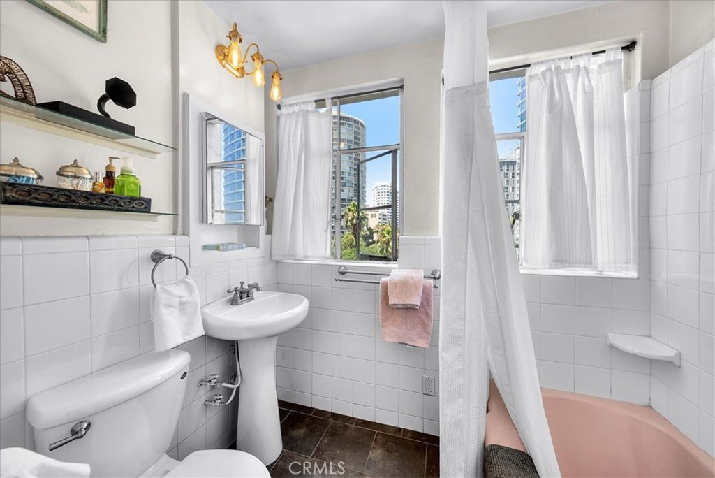 800 E Ocean Boulevard Unit: 510
