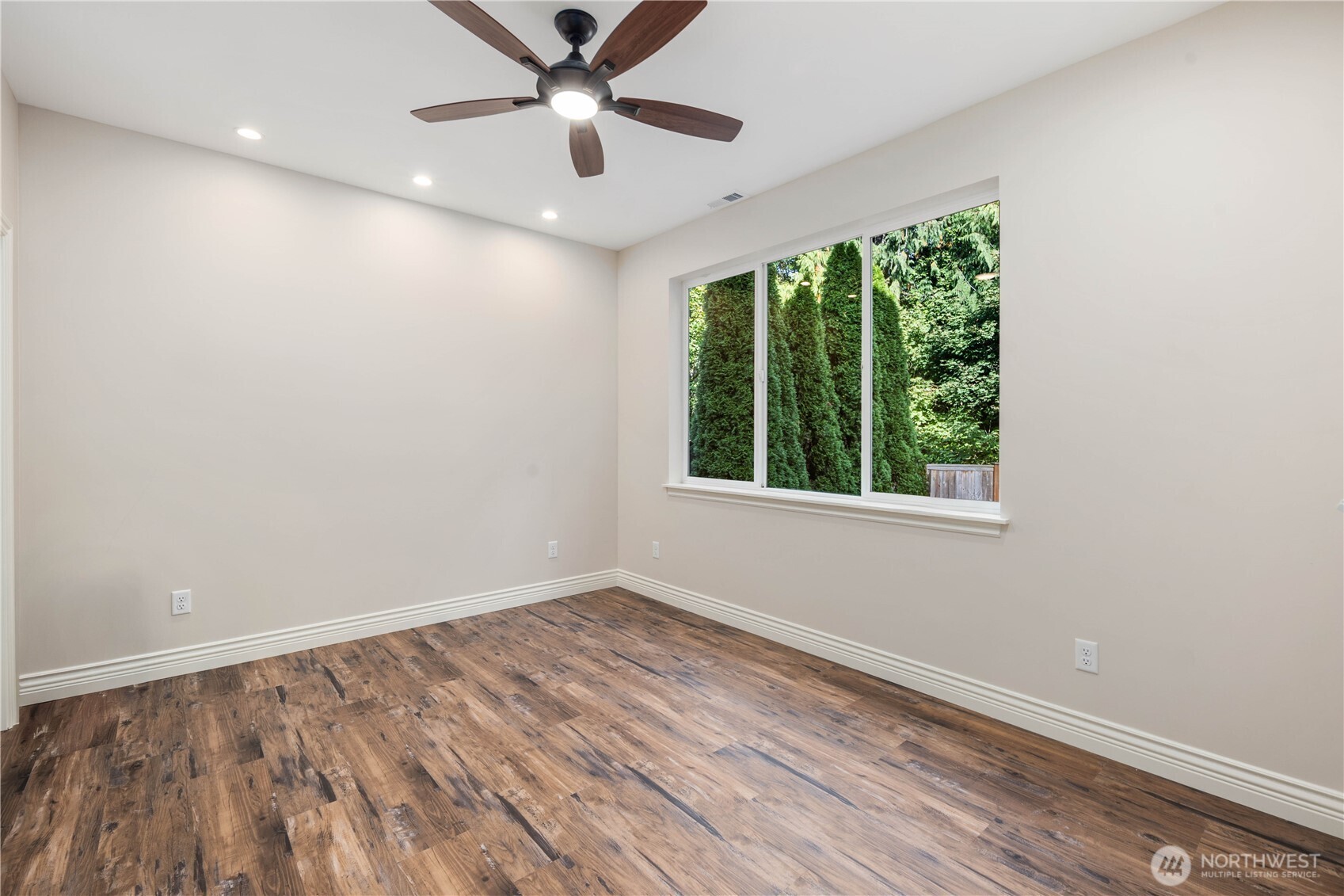 11335 36th Street NE