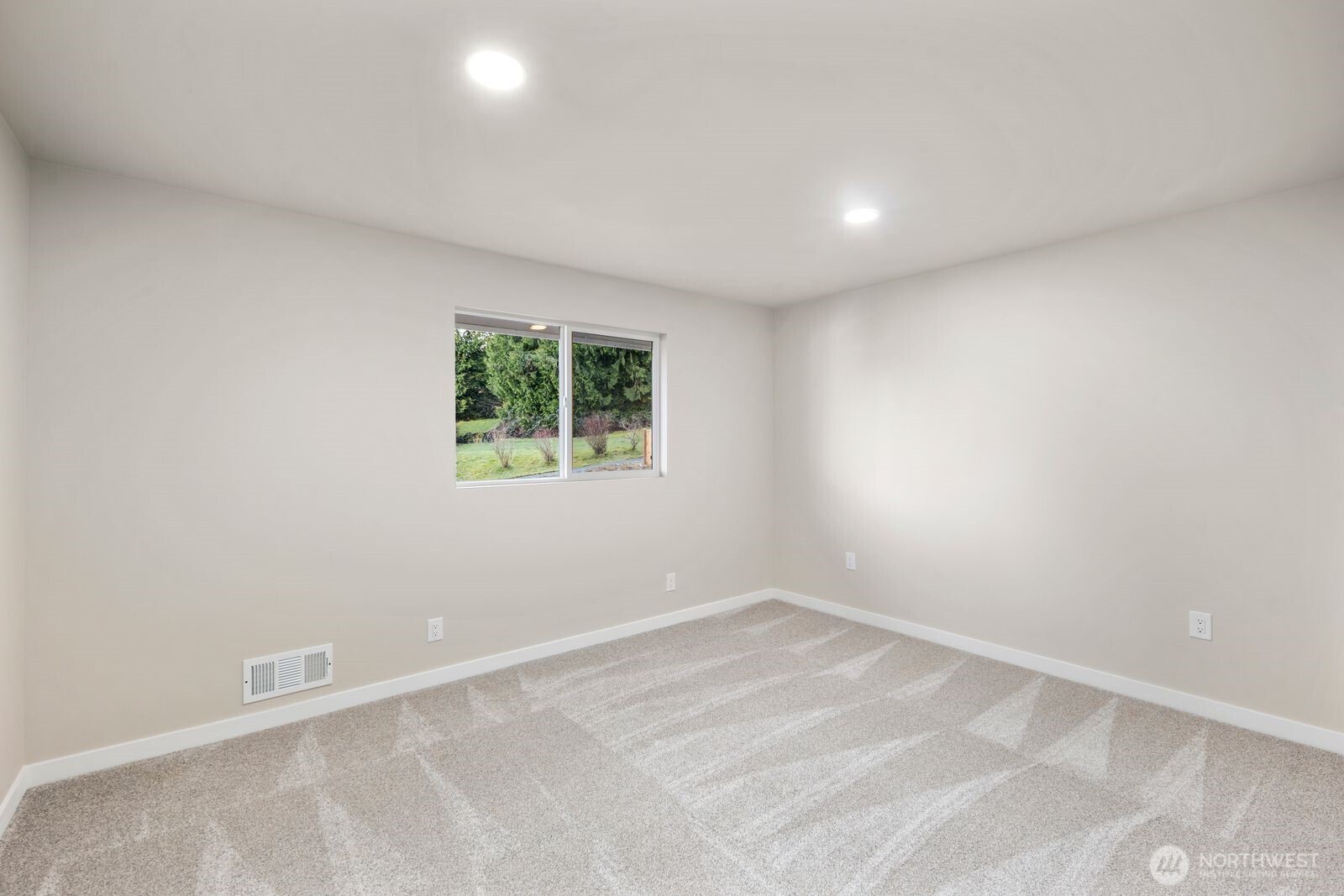 4426 195th Avenue SE