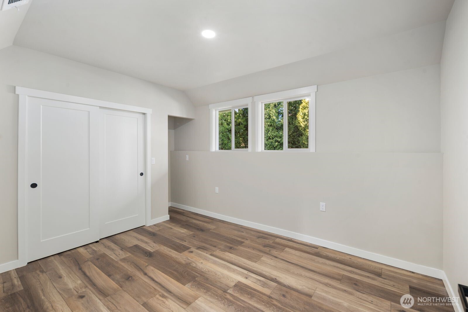 4426 195th Avenue SE