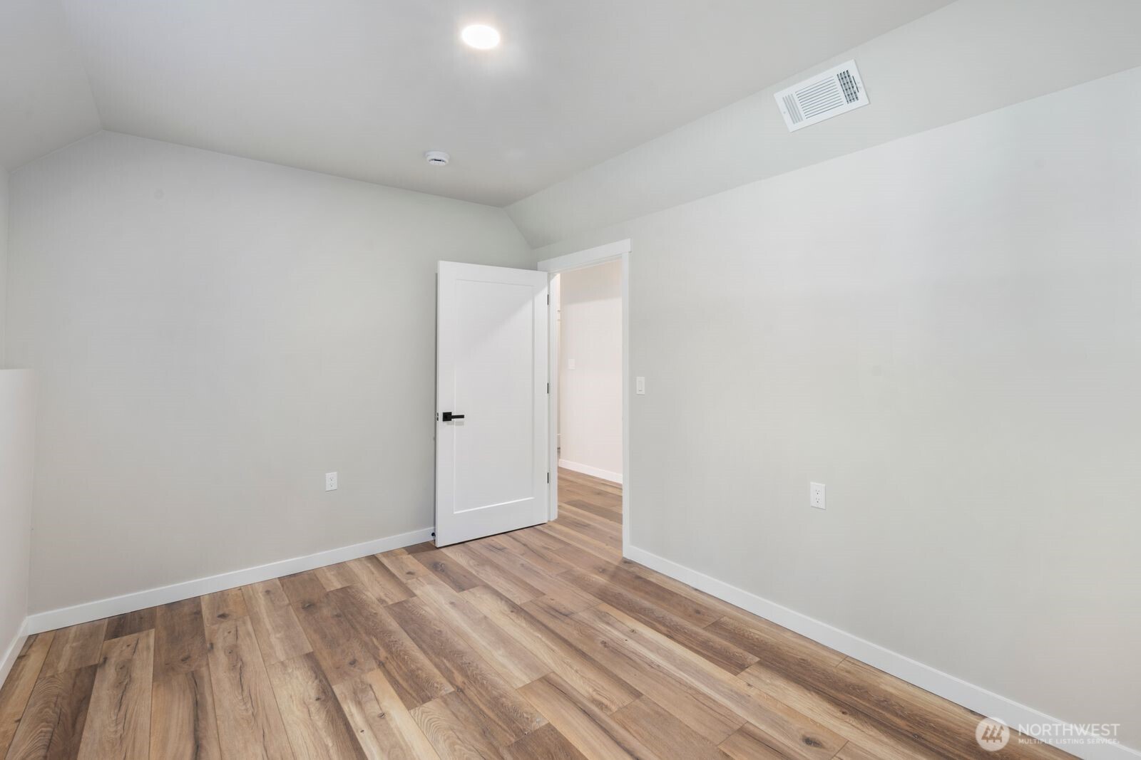 4426 195th Avenue SE