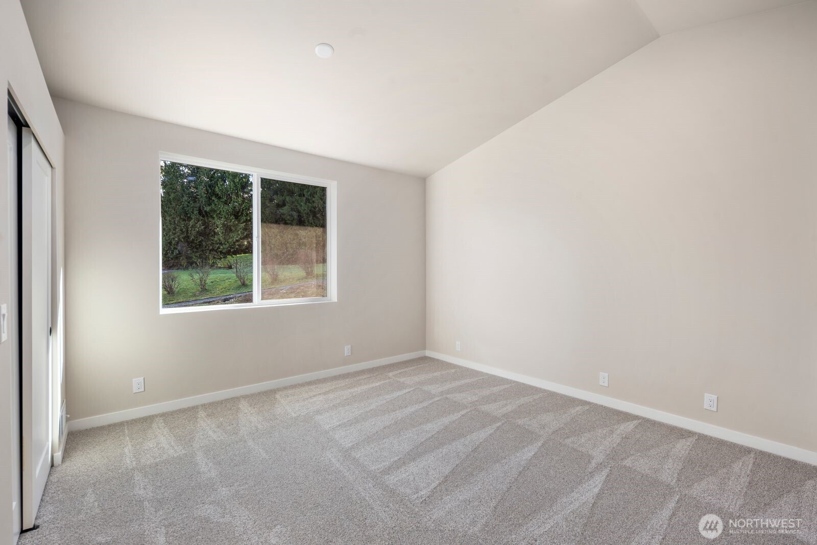 4426 195th Avenue SE