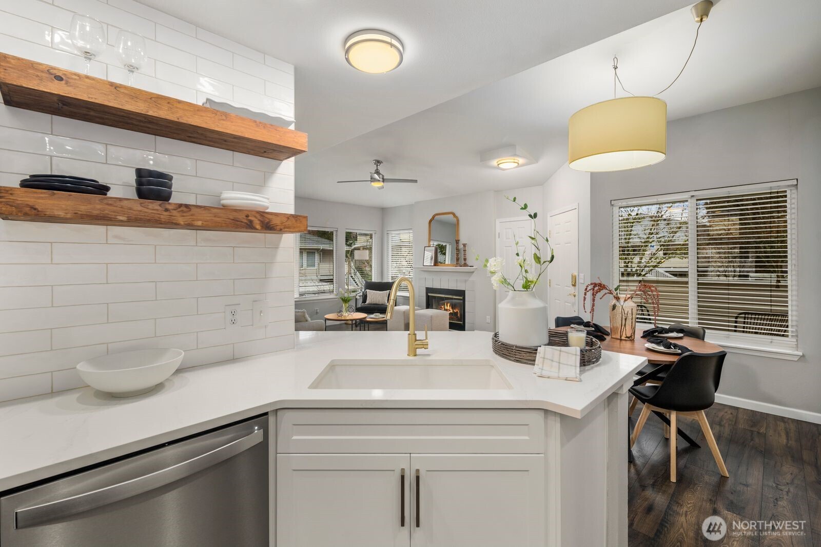 9210 Market Place Unit: P203