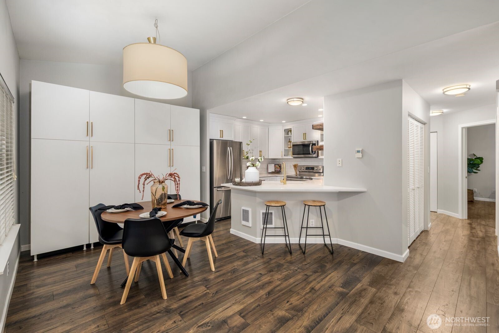 9210 Market Place Unit: P203