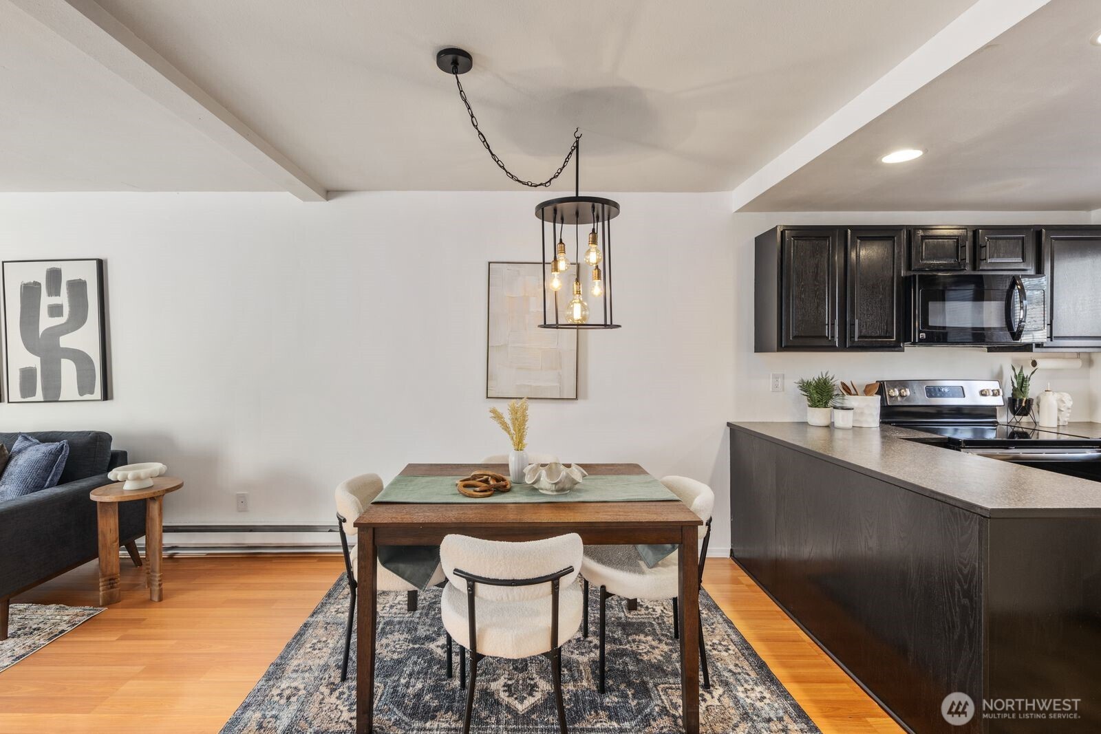 8823 Holly Drive Unit: D204