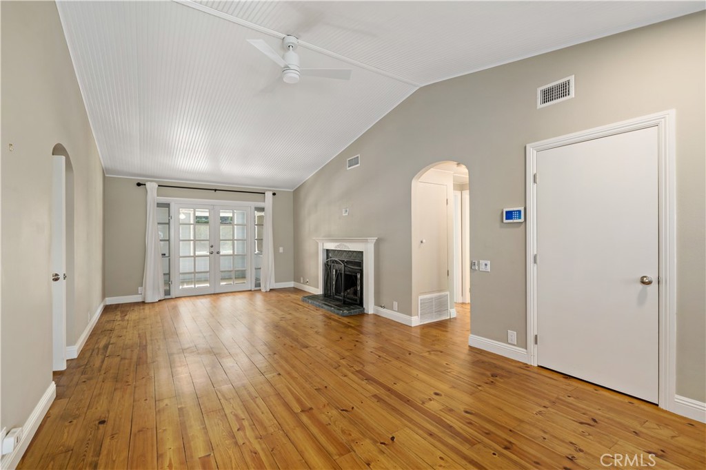 42816 Twilight Court