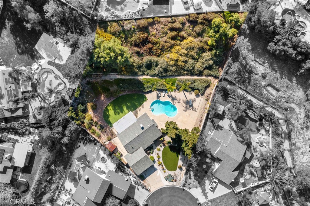 42816 Twilight Court