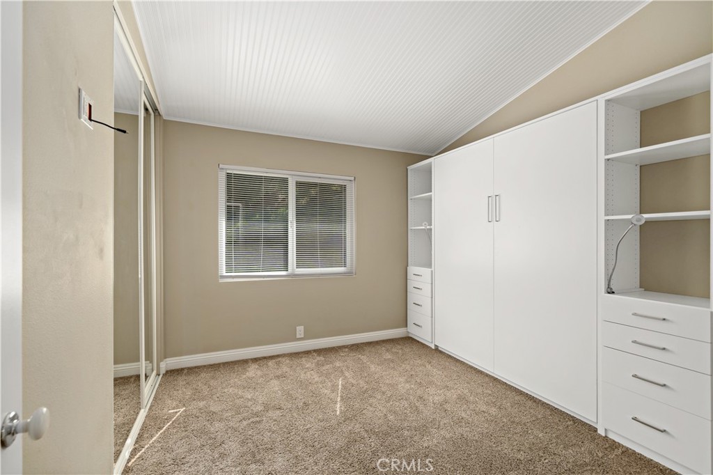 42816 Twilight Court