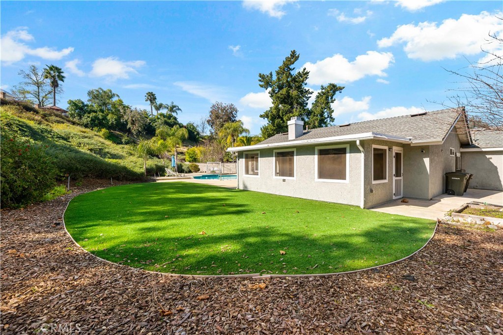 42816 Twilight Court