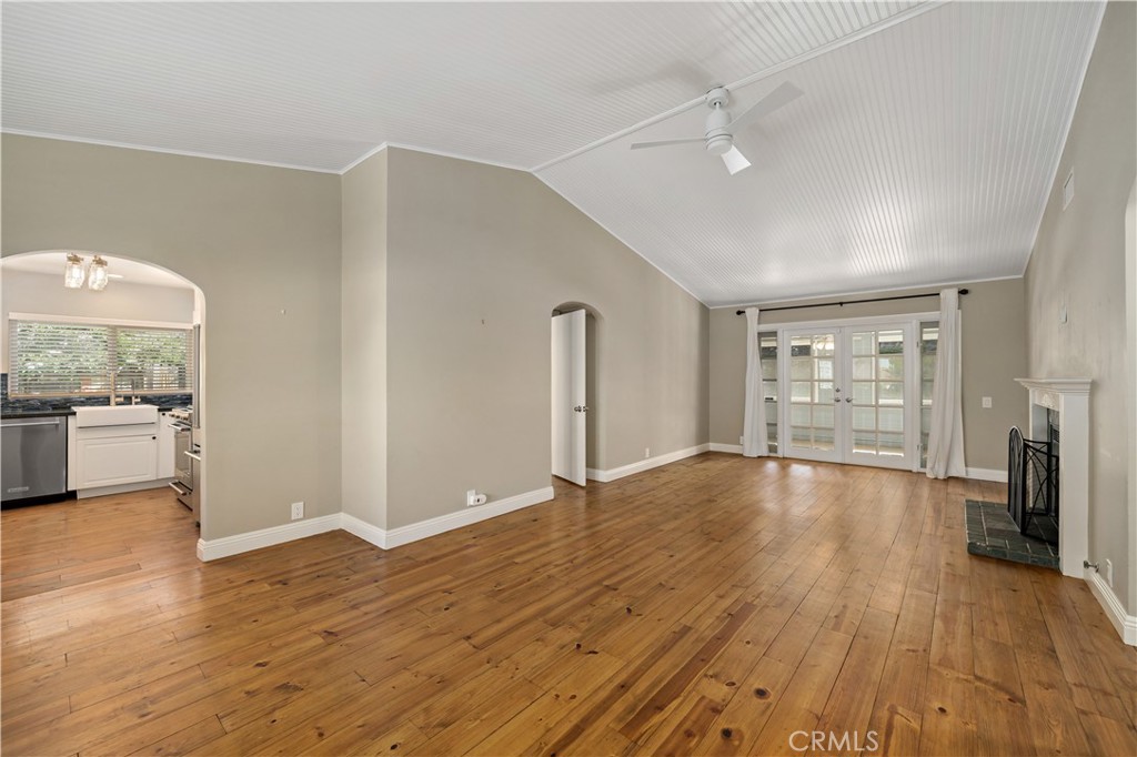 42816 Twilight Court