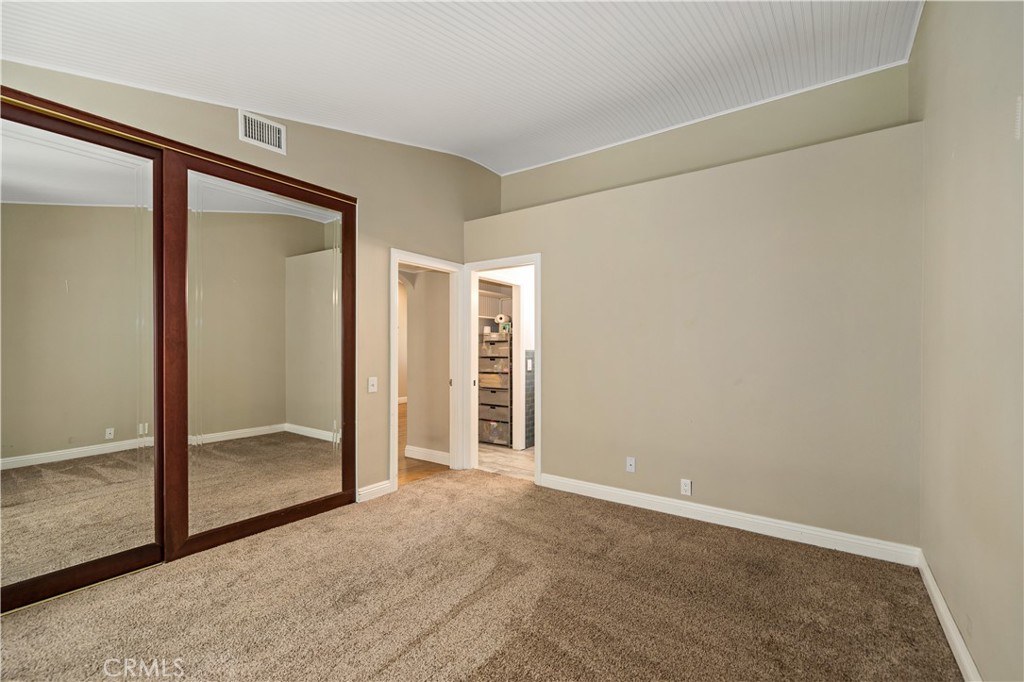 42816 Twilight Court