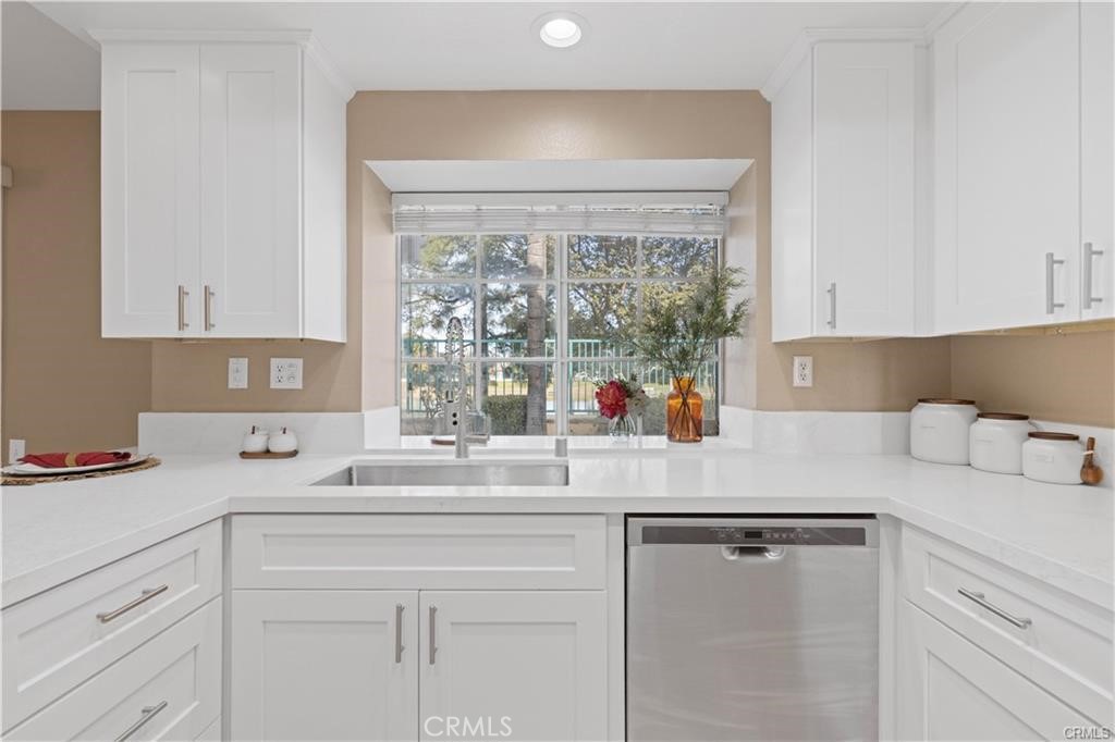 28664 Bridge Water Lane