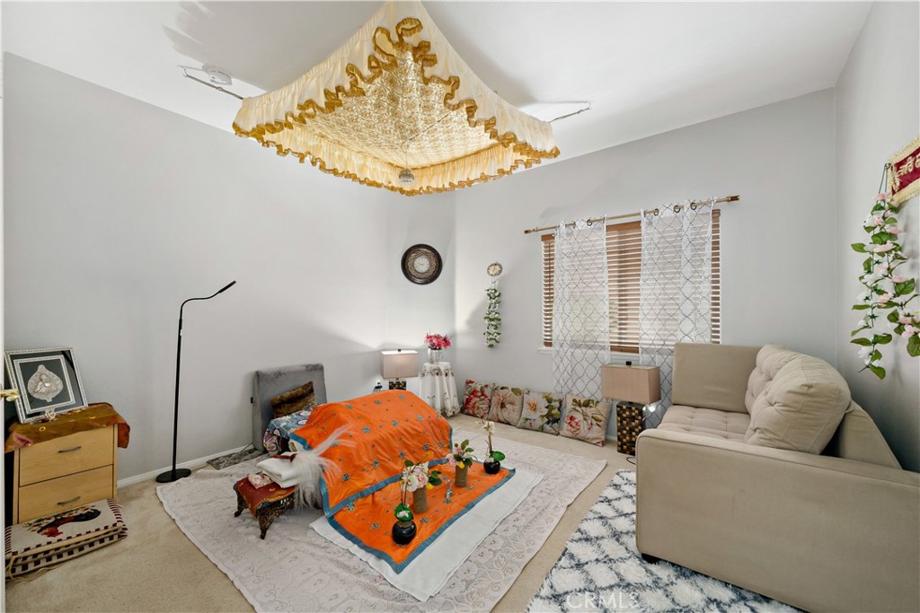 24172 Calle Artino