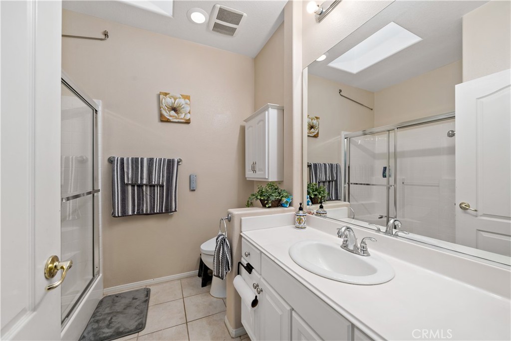 24172 Calle Artino