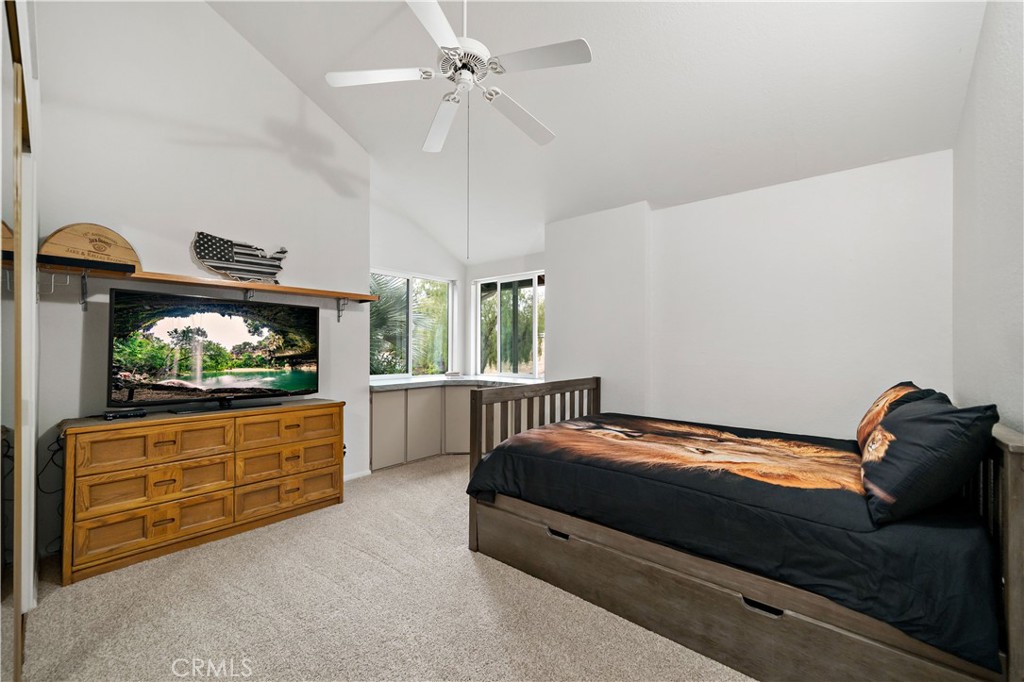 37430 Avenida Chapala