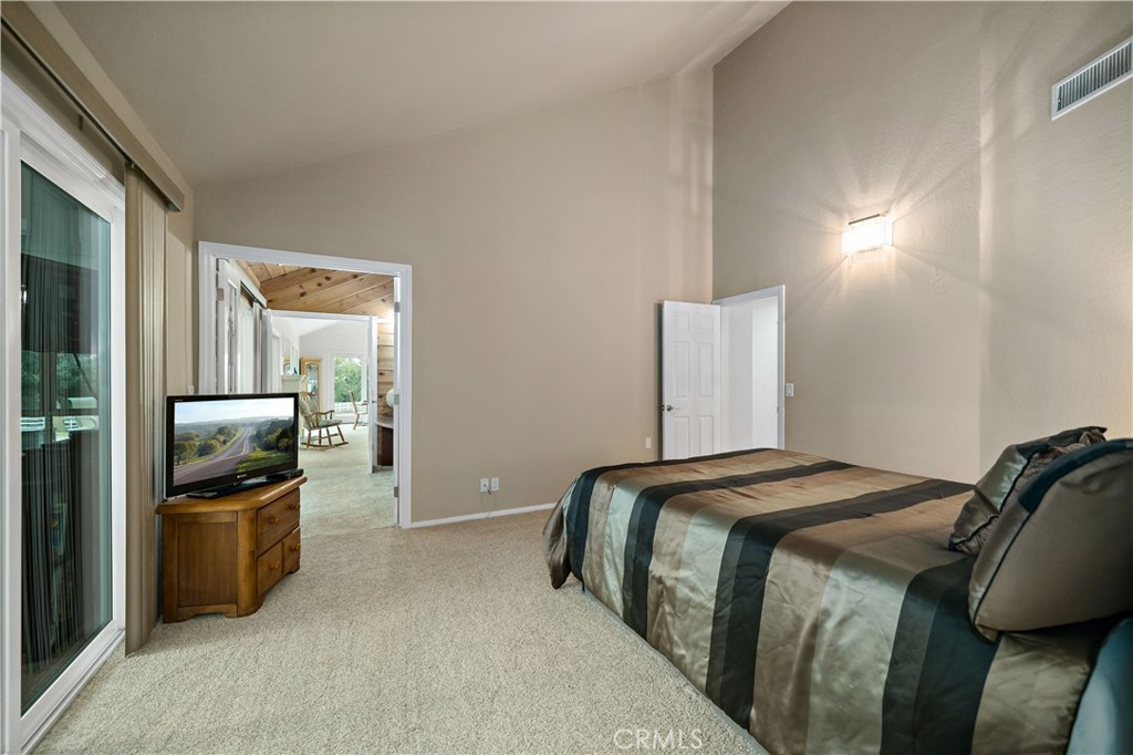 37430 Avenida Chapala