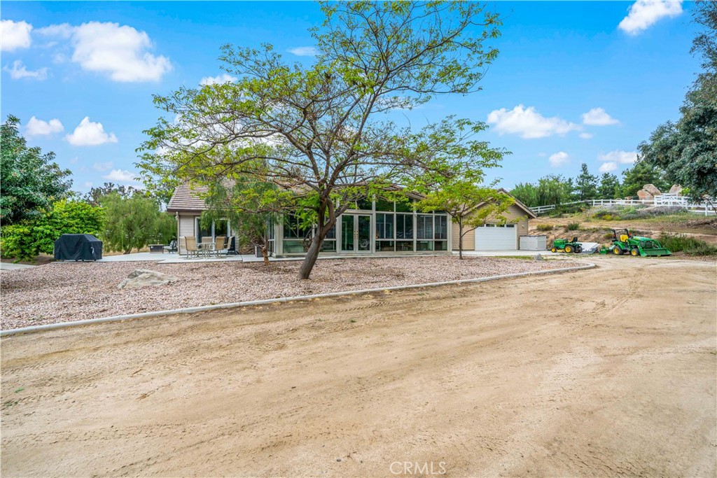 37430 Avenida Chapala