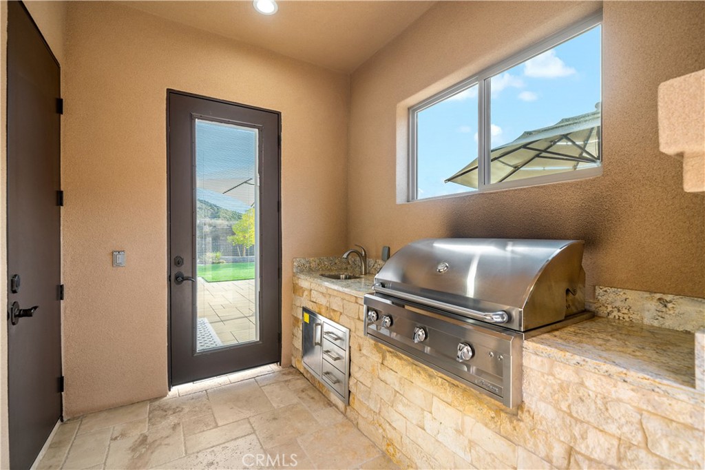 43831 Mountain Run Circle