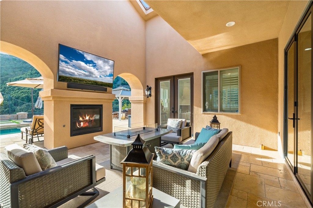 43831 Mountain Run Circle