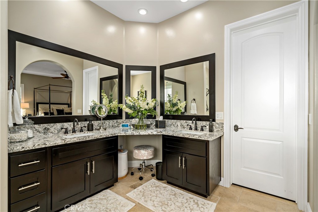 43831 Mountain Run Circle