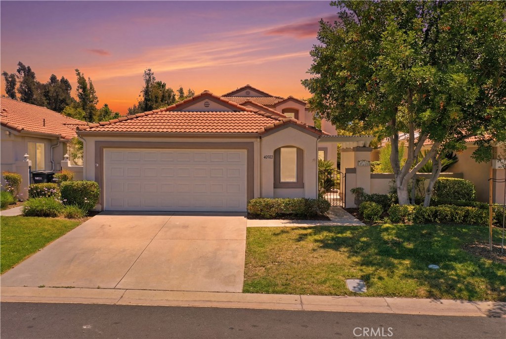 40502 Via Amapola