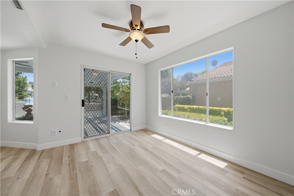 40502 Via Amapola