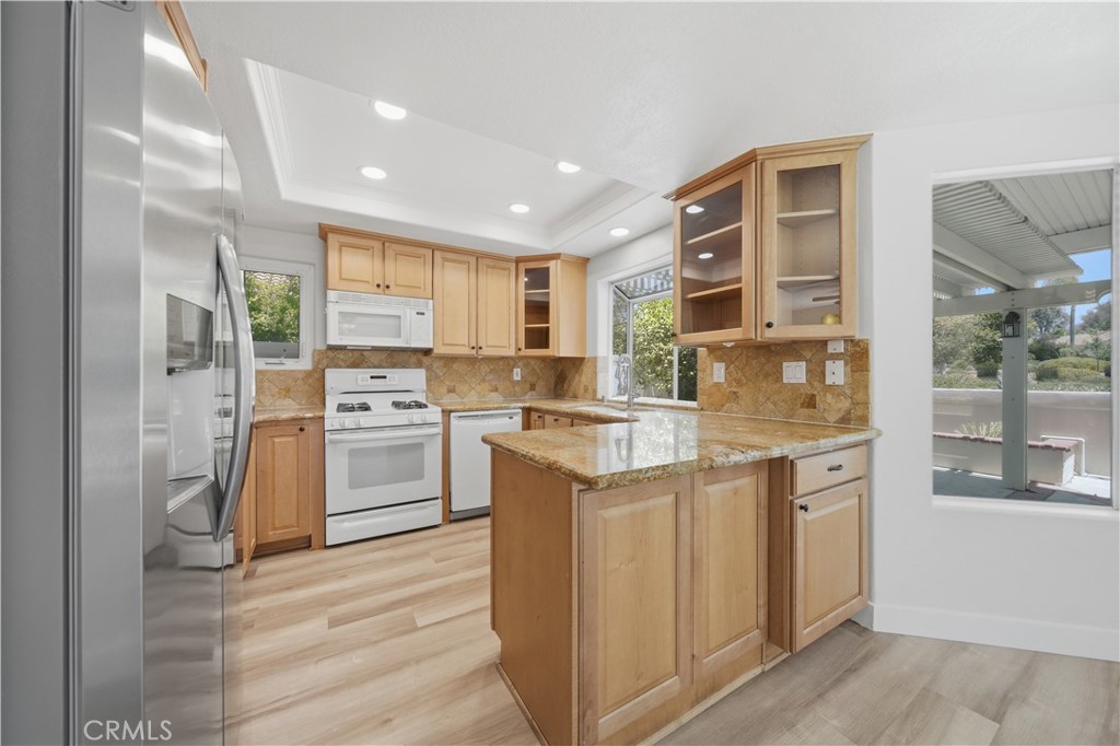 40502 Via Amapola