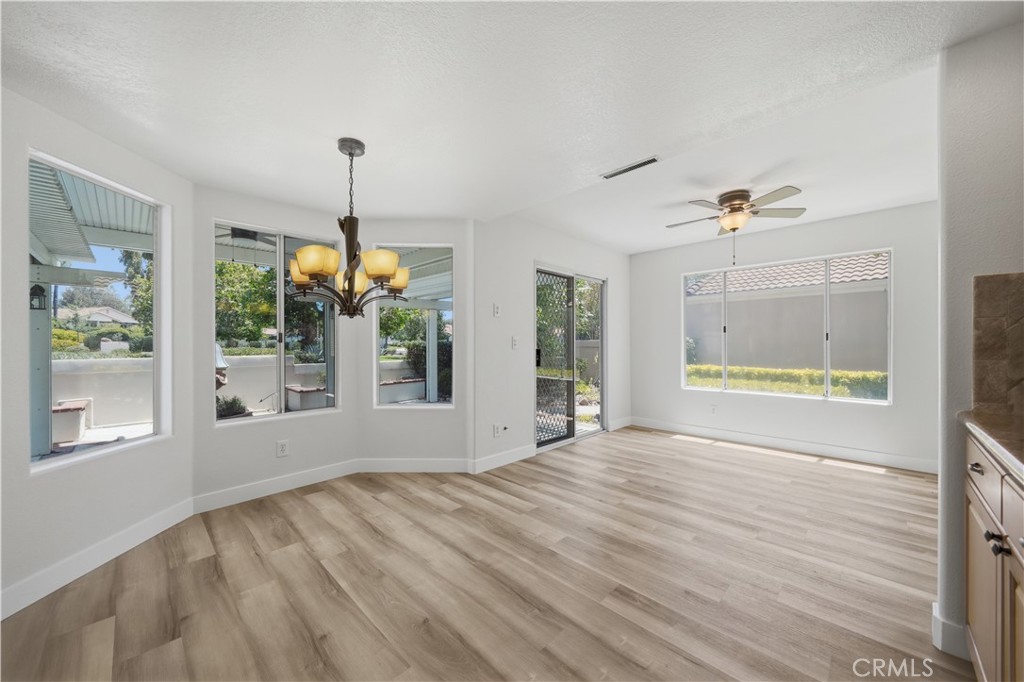 40502 Via Amapola